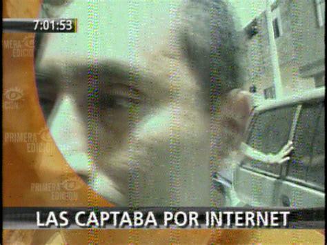 Video Capturan A Pedófilo En Cabina De Internet Que Alquilaba En Su