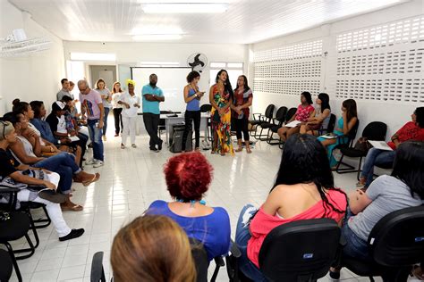 Pessoas Trans Se Reúnem Em Ato Alusivo Ao Dia Da Visibilidade Trans