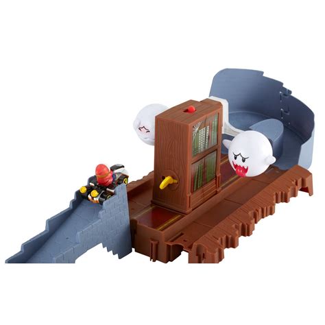 Hot Wheels Mario Kart Boo S Spooky Sprint Track Set