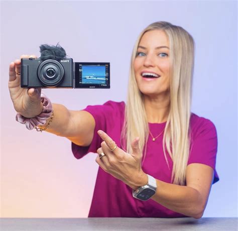 Sony ZV-1F vlogging camera : r/EzarikSisters