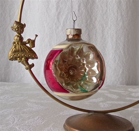 Vintage Christmas Ornament Deep Pink Glass Ball Ribbed Reflector Shiny