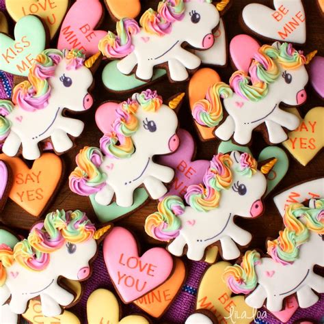 How To Decorate Unicorn Cookies With Royal Icing And Sprinkles