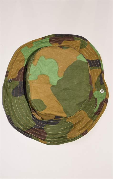 Панама с защитой шеи и каркасом jungle camo Голландия, купить в ...