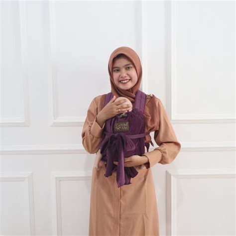 Gendongan Bayi Gendongan Prematur Kmc Metode Kangguru Cuddleme