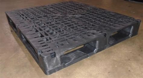 48x40 Stackable Rackable Pallet with optional support rods | Plastic Pallet Pros