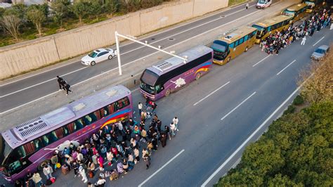 Workers Flee Chinese iPhone Factory After COVID Outbreak | PCMag