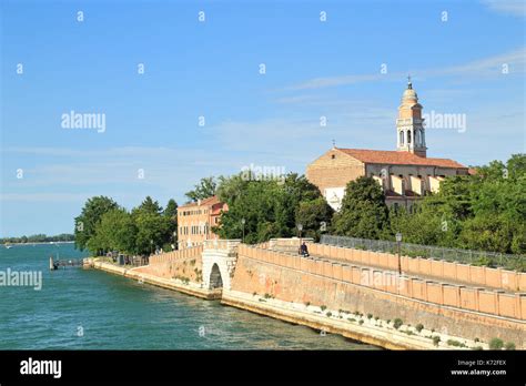 Ponte San Nicolo Fotos Und Bildmaterial In Hoher Aufl Sung Alamy