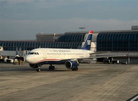 Us Airways Jet Editorial Stock Photo Image Of Airport 26268783