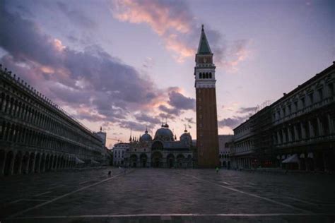 The Londoner » Sunrise in Venice