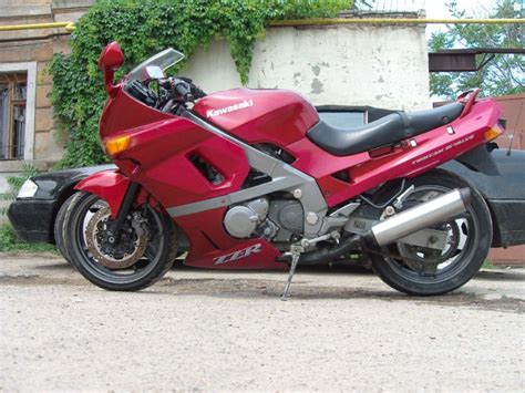 Продажа Kawasaki ZZR 400-1 1998 года 0.4 л, пробег 11 тыс.км. Одесса ...