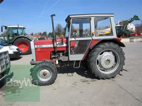 Massey Ferguson Mf 235 S Tractor