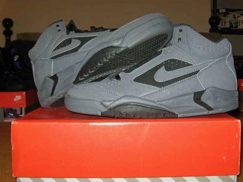 The 90 Greatest Sneakers Of The 90s
