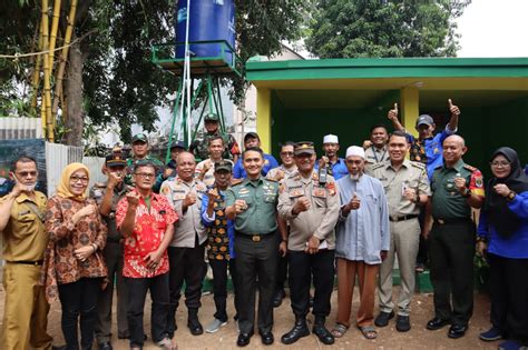 Sumur Bor Bantuan Kasad Diresmikan Dandim Jakarta Selatan Koran