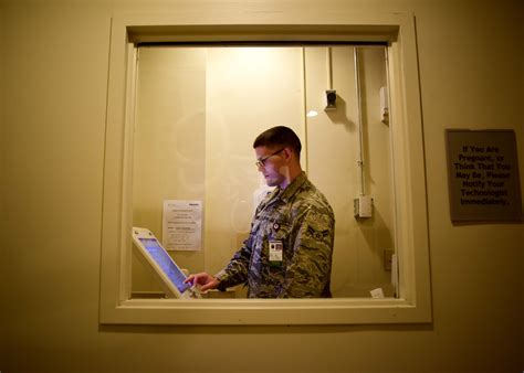 X-ray technologists put people first > Joint Base Langley-Eustis