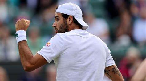 Wimbledon Matteo Berrettini è in semifinale battuto Auger Aliassime