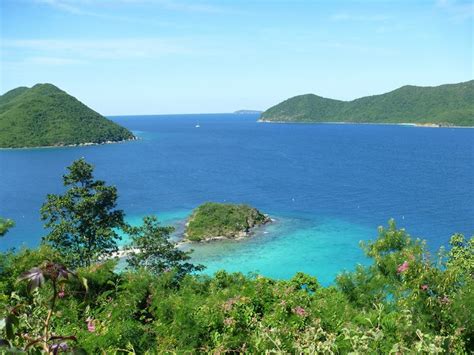 Top BVI Sailing Itinerary | Vacations on Tortola Charters from Sailo