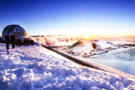 Hawaii | Snow in Hawaii? Cold air, moisture deliver snow to state's tallest mountain Mauna Kea ...