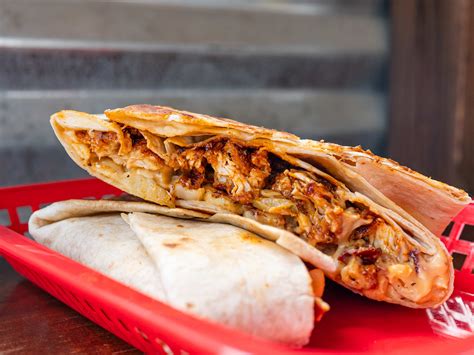 The 10 Best Nashville Hot Chicken Restaurants, Ranked - Nashville - The