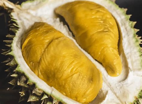 Types Of Durians How To Pick A Good Durian In Durian Season