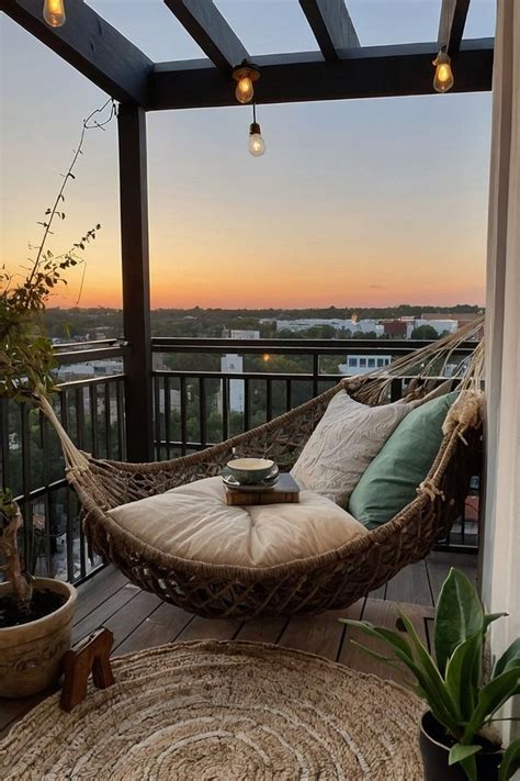 Transform Your Balcony Into A Cozy Reading Nook Em Apartamento