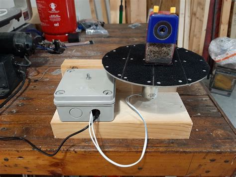 rotating platform zentronic studio