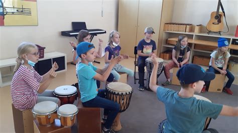 Musische Unterstützung gesucht Grundschule am Steigerwald GS 30 in