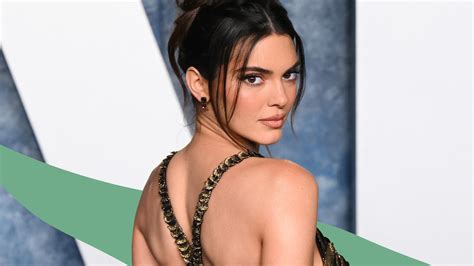 Kendall Jenners Latest Bikini Has Some Major Underboob Cutouts