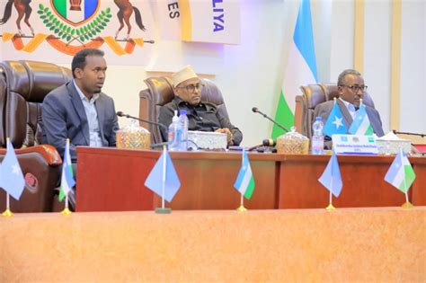 Xildhibaanada Golaha Wakiilada Puntland Oo Si Weyn U Diidan Xeerka