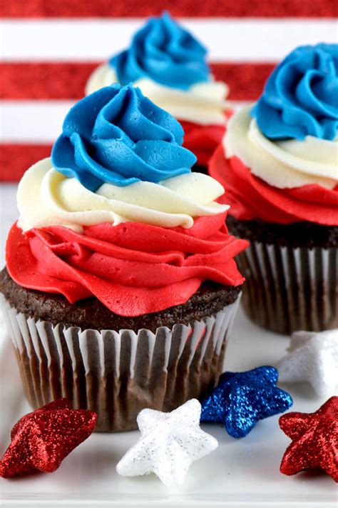 Patriotic Swirl Cupcakes Two Sisters