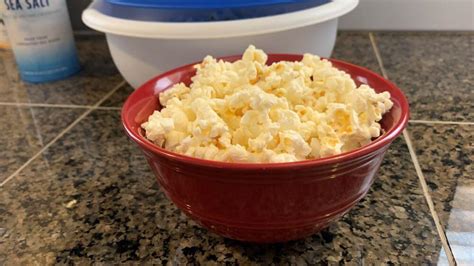 How To Make Homemade Microwave Popcorn Two Simple And Easy Options