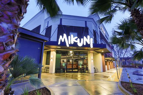 The Oaks (by Pavilions) - Mikuni Sushi