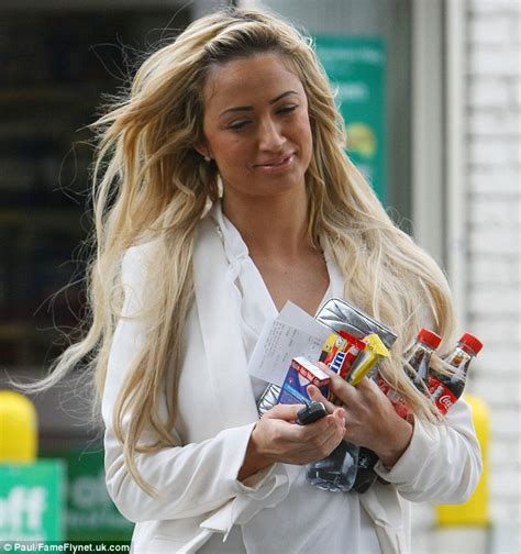 Chantelle Houghton Reveals Shes Letting Her Friends Choose Her Next