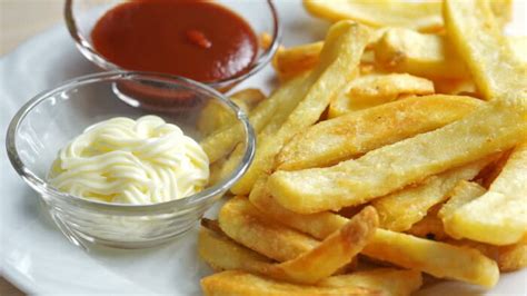 Large fries – Order Food Online Trichy