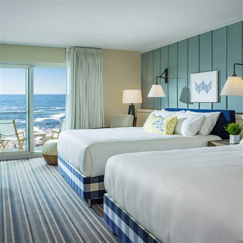 Best Coastal Maine Resorts | Cliff House Maine | Guest Rooms