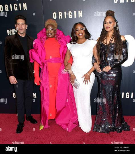 New York City Usa 30th Nov 2023 Jon Bernthal Aunjanue Ellis Taylor