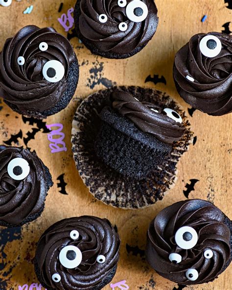 Black Cocoa Cupcakes Buttermilk By Sam