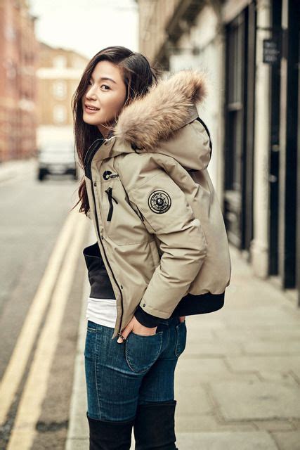 Jeon Ji Hyun For Outdoor Brand NEPA Couch Kimchi Jun Ji Hyun