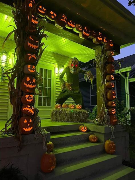 Pin By Daily Doses Of Horror Hallow On Halloween Halloween Outdoor