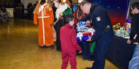 Celebra la SSPCM Día de Reyes Magos a hijos de policías caídos