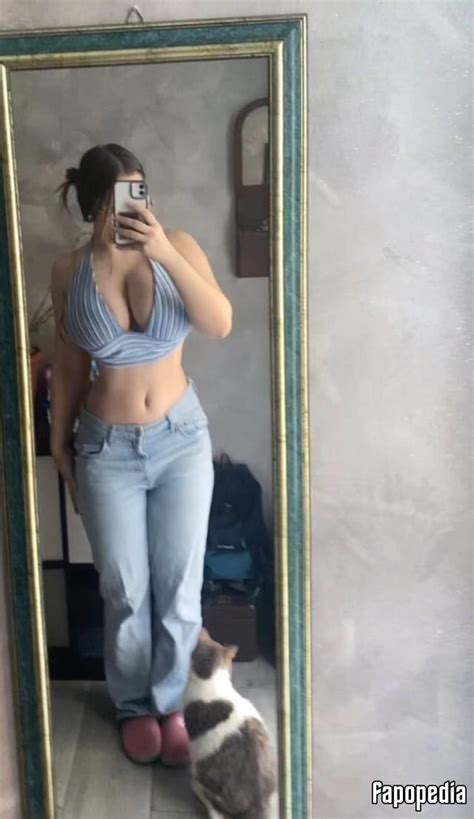 Chiri Francesca Nude Leaks Photo Fapopedia