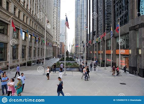 Downtown Mall And Plaza Chicago Illinois Editorial Stock Image