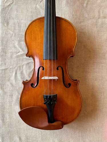 Concert Violin 4/4 Size | Prairie Violins