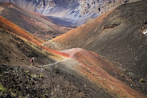 Haleakalā Crater And Haleakalā National Park Maui Hawaiʻi 2024