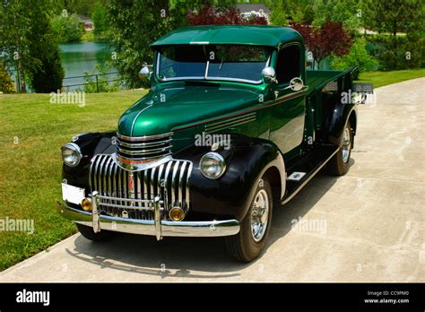 1946 Chevrolet 3/4 ton Pickup truck Stock Photo - Alamy