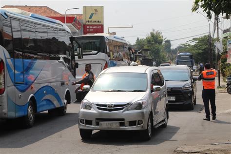 Ruas Tol Dioperasikan Lalu Lintas Klaten Ngupit Kian Padat Espos Id