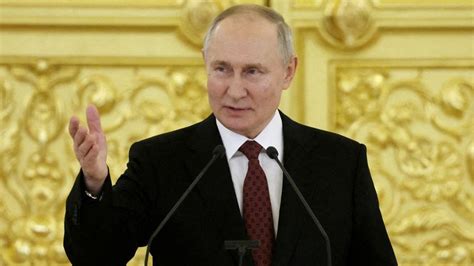 Vladimir Putin To Run For President In 2024 News Uk Video News Sky News