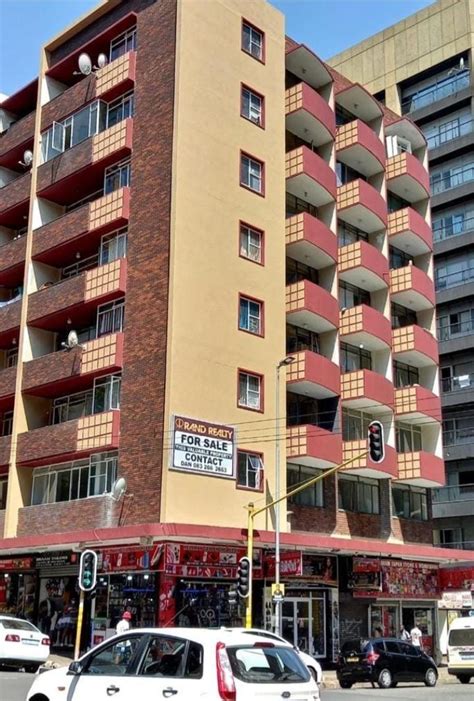 186 Smit Street Braamfontein Johannesburg Roomking