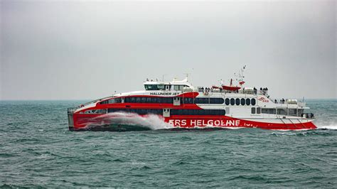 Katamaran F Hrt Ab April Von Brunsb Ttel Nach Helgoland Ndr De