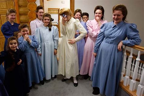 Betty Jessop With Half Sisters And Stepsisters After Her Return To The Flds Flight Attendant