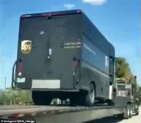 At Least 18 Police Officers Fired Their Guns In Ups Hijacking Shootout